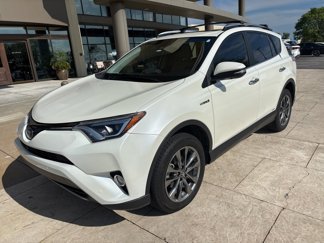 Used 2018 Toyota RAV4 Limited image 1