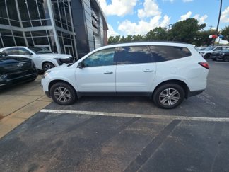 Used 2017 Chevrolet Traverse LT image 1