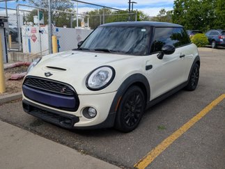 Used 2015 MINI Cooper S image 1