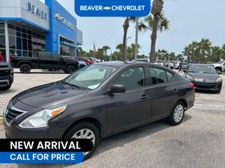 Used 2015 Nissan Versa S image 1
