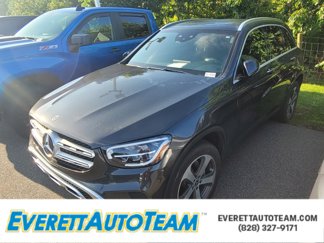 Used 2020 Mercedes-Benz GLC 300 4MATIC image 1