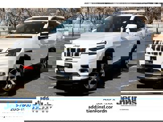 Used 2019 Jeep Cherokee Limited image 1