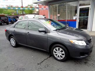 Used 2010 Toyota Corolla image 1