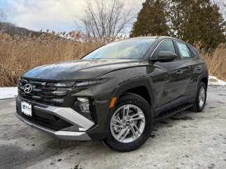 New 2025 Hyundai Tucson SE image 1