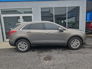 Used 2018 Cadillac XT5 FWD image 1