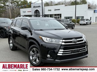 Used 2018 Toyota Highlander Limited Platinum image 1