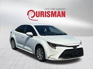 Used 2022 Toyota Corolla LE image 1