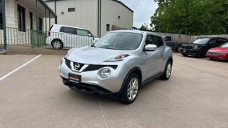 Used 2016 Nissan Juke SV image 1
