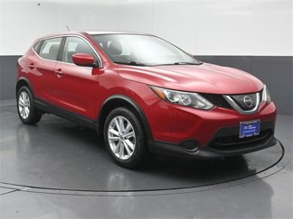 Used 2018 Nissan Rogue Sport S image 1