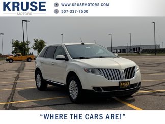 Used 2012 Lincoln MKX FWD image 1