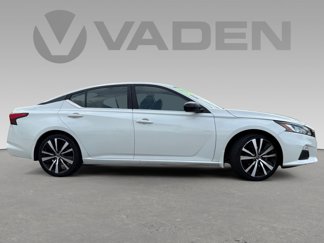 Used 2022 Nissan Altima 2.5 SR video 2