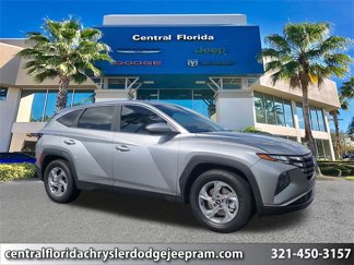Used 2022 Hyundai Tucson SE image 1