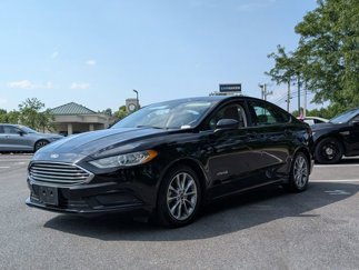 Used 2017 Ford Fusion S image 1