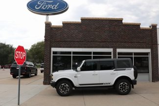 Used 2022 Ford Bronco Outer Banks image 1