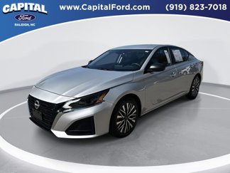 Used 2024 Nissan Altima 2.5 SV image 1