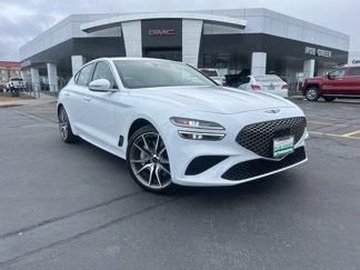 Used 2024 Genesis G70 2.5T image 1
