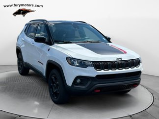 Used 2024 Jeep Compass Trailhawk image 1