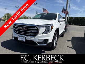 Certified 2022 GMC Terrain SLT image 1