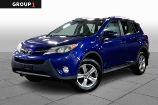 Used 2015 Toyota RAV4 XLE video 1