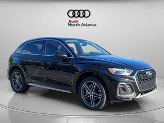 Used 2021 Audi Q5 e Premium w/ Convenience Package image 1