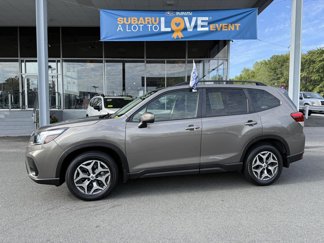 Used 2019 Subaru Forester Premium w/ All-Weather Package image 1