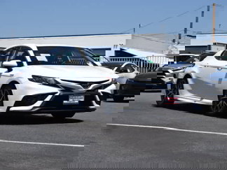 Used 2021 Toyota Camry SE image 1