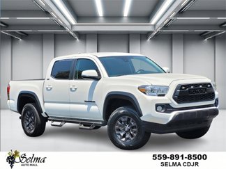 Used 2021 Toyota Tacoma SR5 image 1
