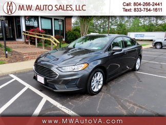 Used 2020 Ford Fusion SE image 1