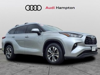 Used 2020 Toyota Highlander XLE image 1