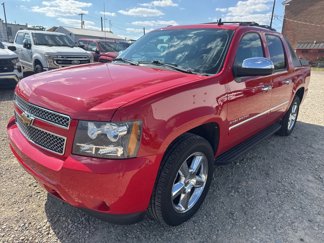 Used 2011 Chevrolet Avalanche LTZ image 1