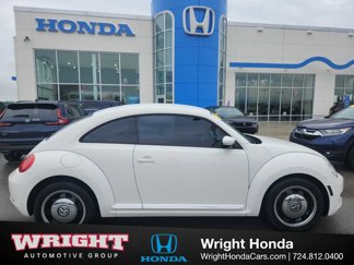 Used 2013 Volkswagen Beetle 2.5 image 1