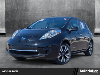 Used 2017 Nissan Leaf SV image 1