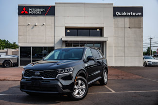 Used 2021 Kia Sorento LX image 1