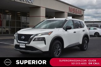 Used 2023 Nissan Rogue S image 1