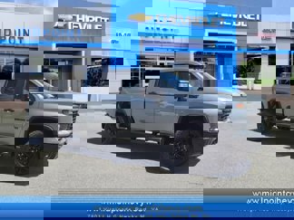New 2025 Chevrolet Silverado 2500 Custom w/ Custom Value Package image 1