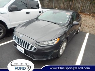 Used 2019 Ford Fusion SE image 1