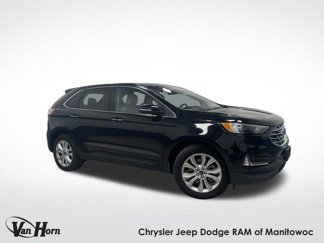 Used 2022 Ford Edge Titanium image 1