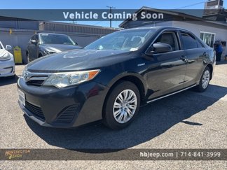 Used 2012 Toyota Camry LE image 1