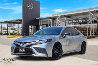 Used 2022 Toyota Camry XSE image 1