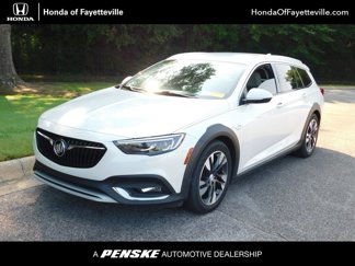 Used 2018 Buick Regal Preferred w/ Sights and Sounds Package image 1