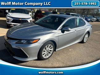 Used 2024 Toyota Camry LE image 1