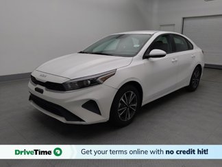 Used 2024 Kia Forte LXS image 1