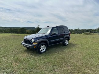 Used 2007 Jeep Liberty Sport image 1