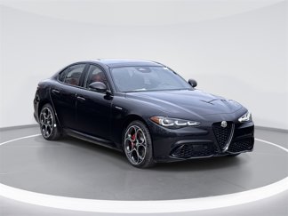 New 2025 Alfa Romeo Giulia AWD image 1
