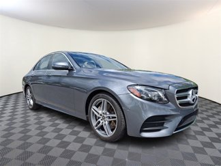 Used 2018 Mercedes-Benz E 300 4MATIC image 1