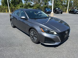 Used 2023 Nissan Altima 2.5 SV image 1