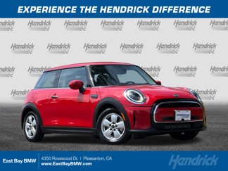 Used 2022 MINI Cooper 2-Door Hardtop image 1