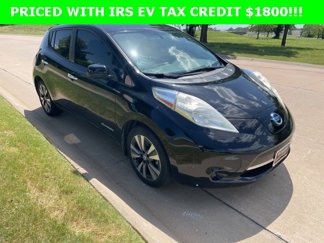 Used 2015 Nissan Leaf SV image 1