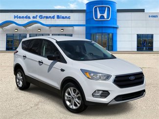 Used 2017 Ford Escape SE image 1