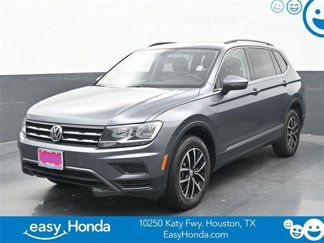 Used 2021 Volkswagen Tiguan SE image 1